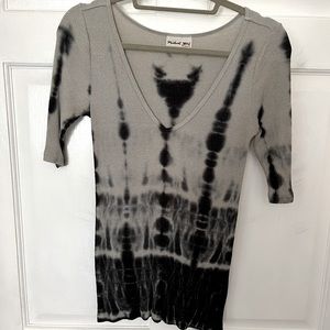 Tie die stretchy top